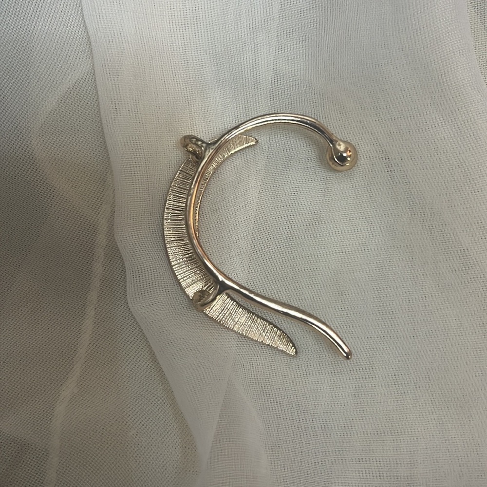Ear cuff - Picture 2 of 2